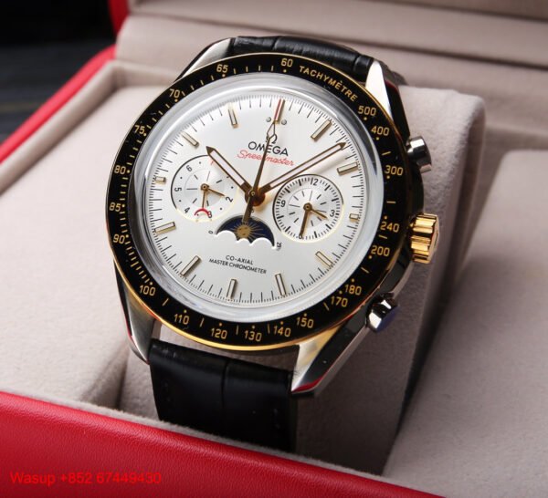 Omega Speedmaster Co-Axial Chronograph Men`s Watch Silver-Gold