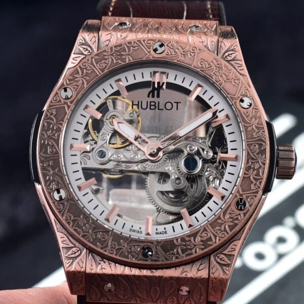 Hublot Big Bang Engraved Skeleton Luxury Men`s Watch