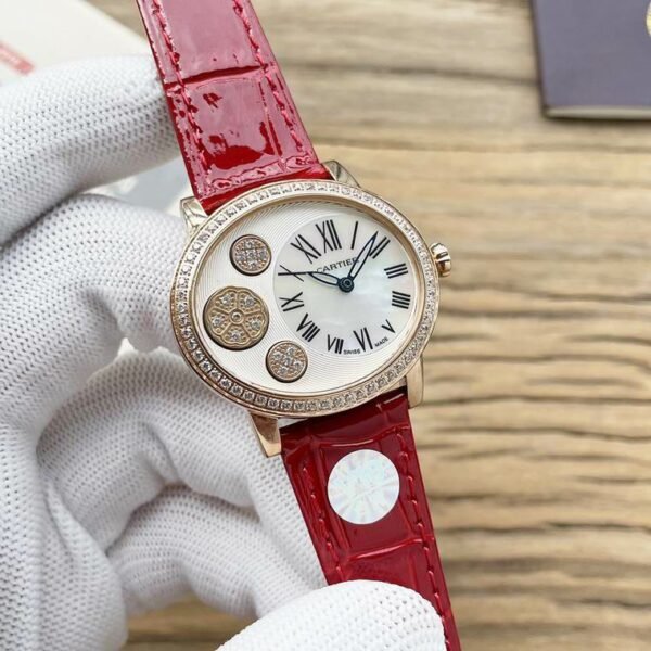 Luxury Baignoire Oval Gold Women’s Watch